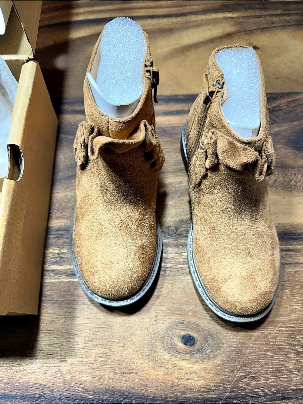 ZBY Kids Fringe Ankle Boots in Brown US 10